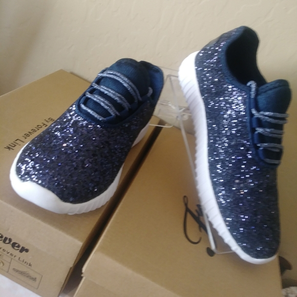 forever link remy sneakers